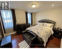 600 Oakwood Avenue, Toronto, ON M6E2X8 Photo 11