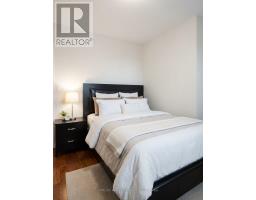 600 Oakwood Avenue, Toronto, ON M6E2X8 Photo 14