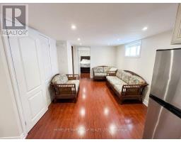 600 Oakwood Avenue, Toronto, ON M6E2X8 Photo 17
