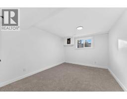 911 Penmeadows Road Se, Calgary, AB T2H3R1 Photo 37
