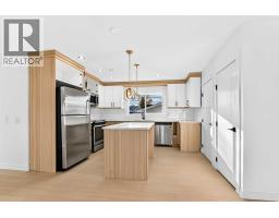 3pc Bathroom - 911 Penmeadows Road Se, Calgary, AB T2H3R1 Photo 8