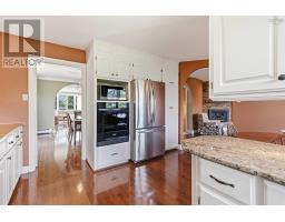 Mud room - 20 Bayswater Road, Dartmouth, NS B2W4E1 Photo 15