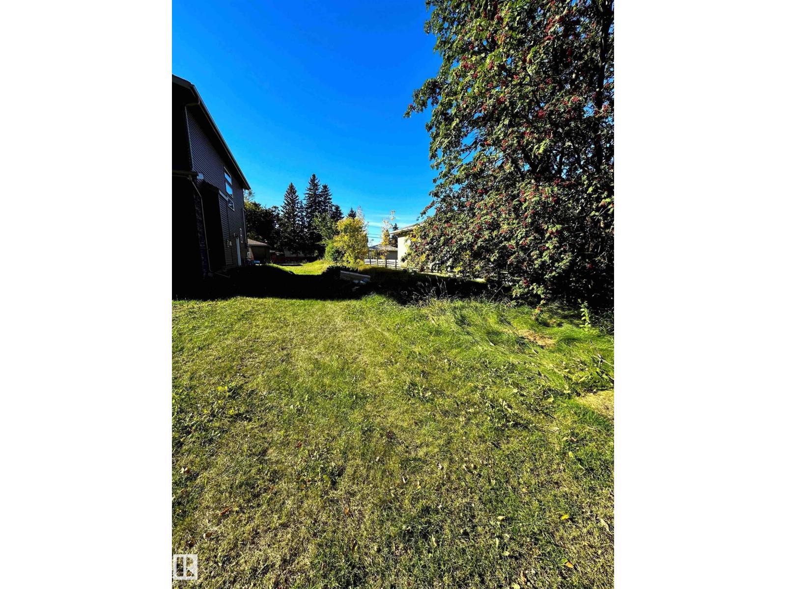 Photo of 12344 80 ST NW, Edmonton