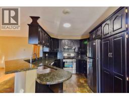 4pc Bathroom - 131 Hawkstone Drive Nw, Calgary, AB T3G3N4 Photo 7