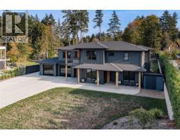 7393 Sunbury Rd, Lantzville, BC V0R2H0 Photo 73