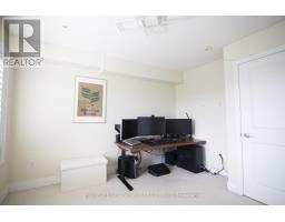 585a Oxford Street, Toronto, ON M8Y1E6 Photo 13