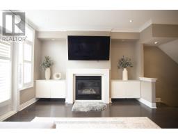 585a Oxford Street, Toronto, ON M8Y1E6 Photo 9