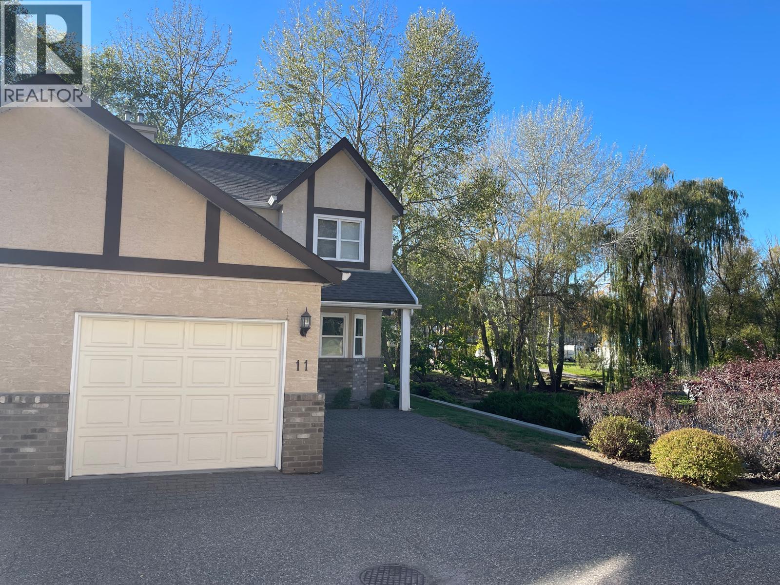 401 Browne Road Unit# 11, Vernon - Image 1