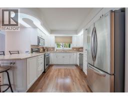 Kitchen - 15 Bond Avenue, Tilbury, ON N0P2L0 Photo 12