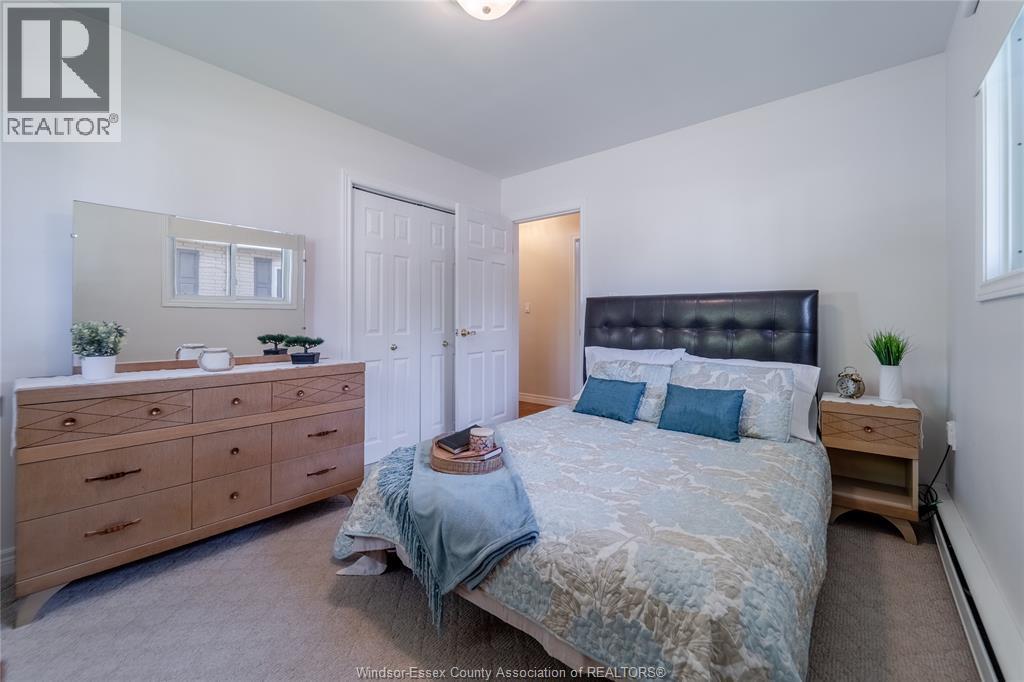 15 BOND AVENUE - 21