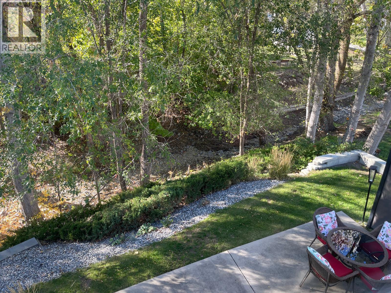 401 Browne Road Unit# 11, Vernon - Image 1