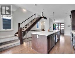 1018 20 Avenue SE - photo 6