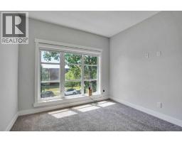 1018 20 Avenue SE - photo 26