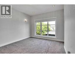 1018 20 Avenue SE - photo 18