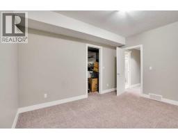 1018 20 Avenue SE - photo 36