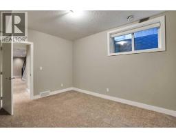 1018 20 Avenue SE - photo 37