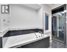 1018 20 Avenue SE - photo 21