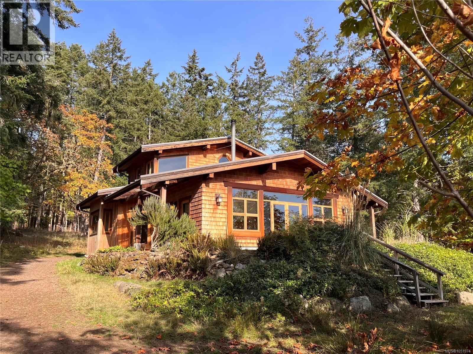 1955 Garland Dr, Gabriola Island