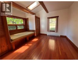 Living room/Dining room - 1955 Garland Dr, Gabriola Island, BC V0R1X6 Photo 10