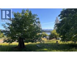 1955 Garland Dr, Gabriola Island, BC V0R1X6 Photo 24