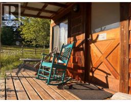 1955 Garland Dr, Gabriola Island, BC V0R1X6 Photo 28