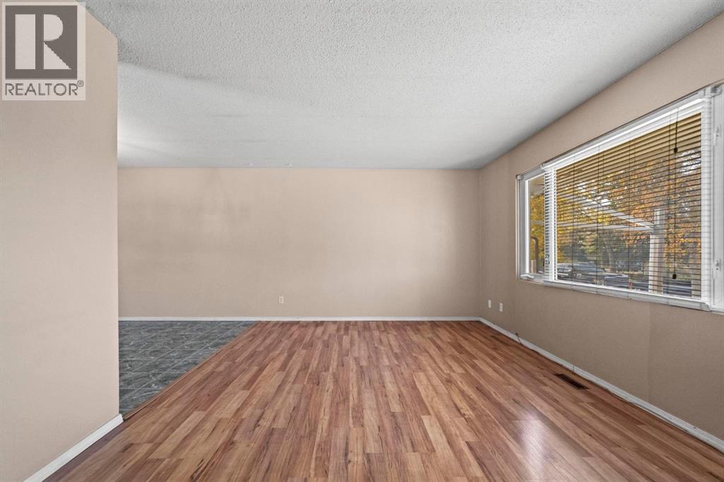 4411 66 Street - Image 5