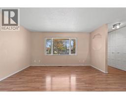 4pc Bathroom - 4411 66 Street, Camrose, AB T4V2S6 Photo 6