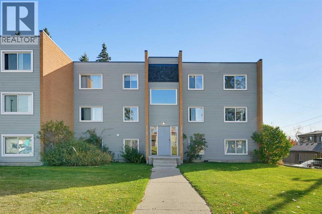 Photo of 302, 3522 44 Street SW, Calgary