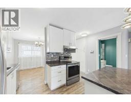 10 Watson Street, Red Deer, AB T4N5Z3 Photo 13