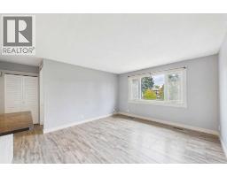 Bedroom - 10 Watson Street, Red Deer, AB T4N5Z3 Photo 7