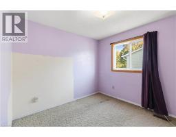Living room - 3097 Autumn Hill Crescent, Burlington, ON L7M1Z3 Photo 11