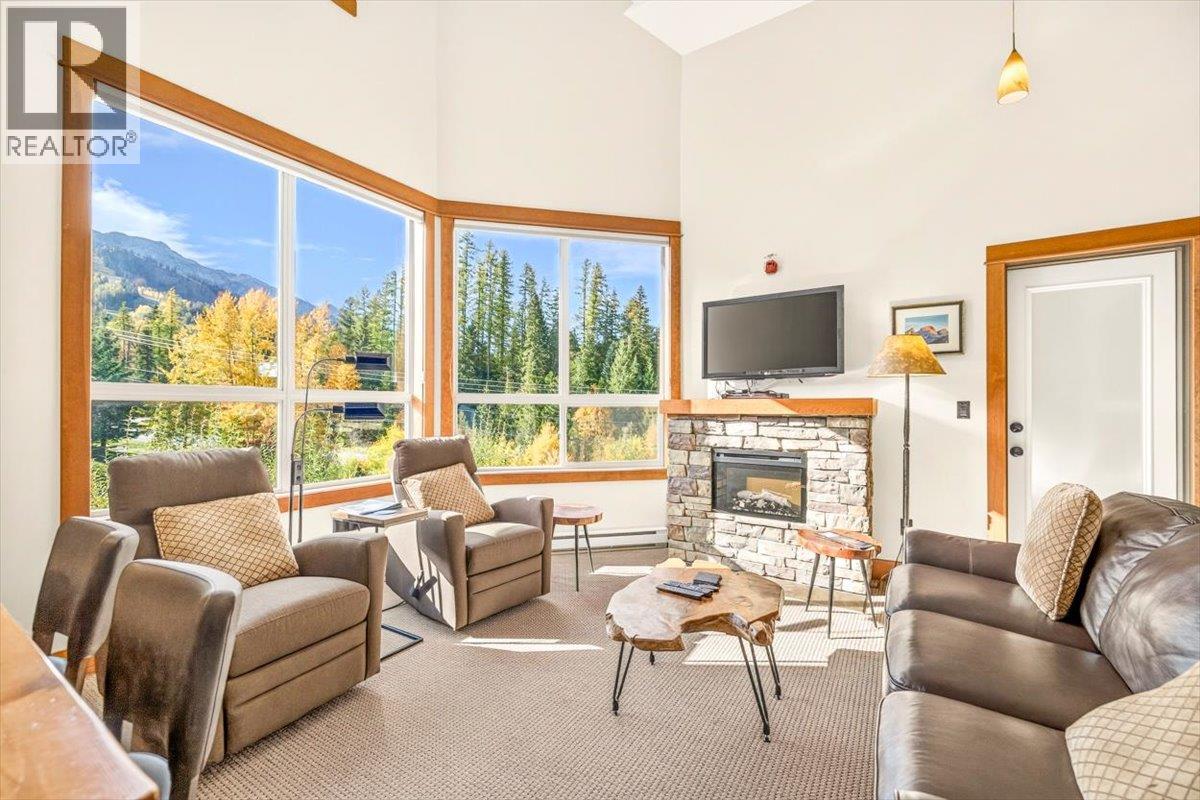 647 4559 Timberline Crescent, Fernie - Image 1