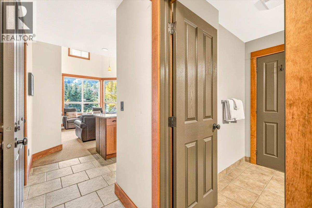 647 4559 Timberline Crescent, Fernie - Image 1