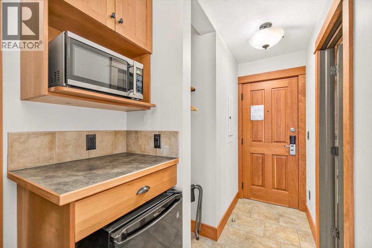 647 4559 Timberline Crescent, Fernie - Image 1
