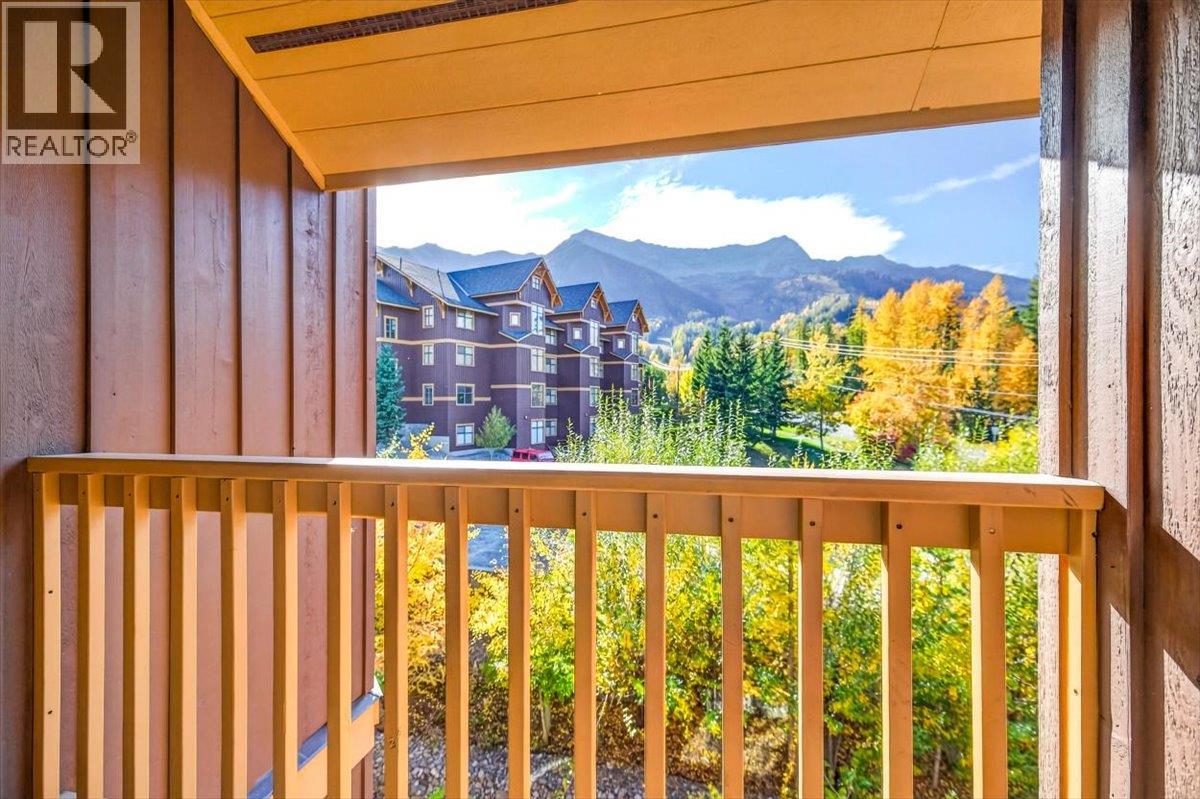 647 4559 Timberline Crescent, Fernie - Image 1
