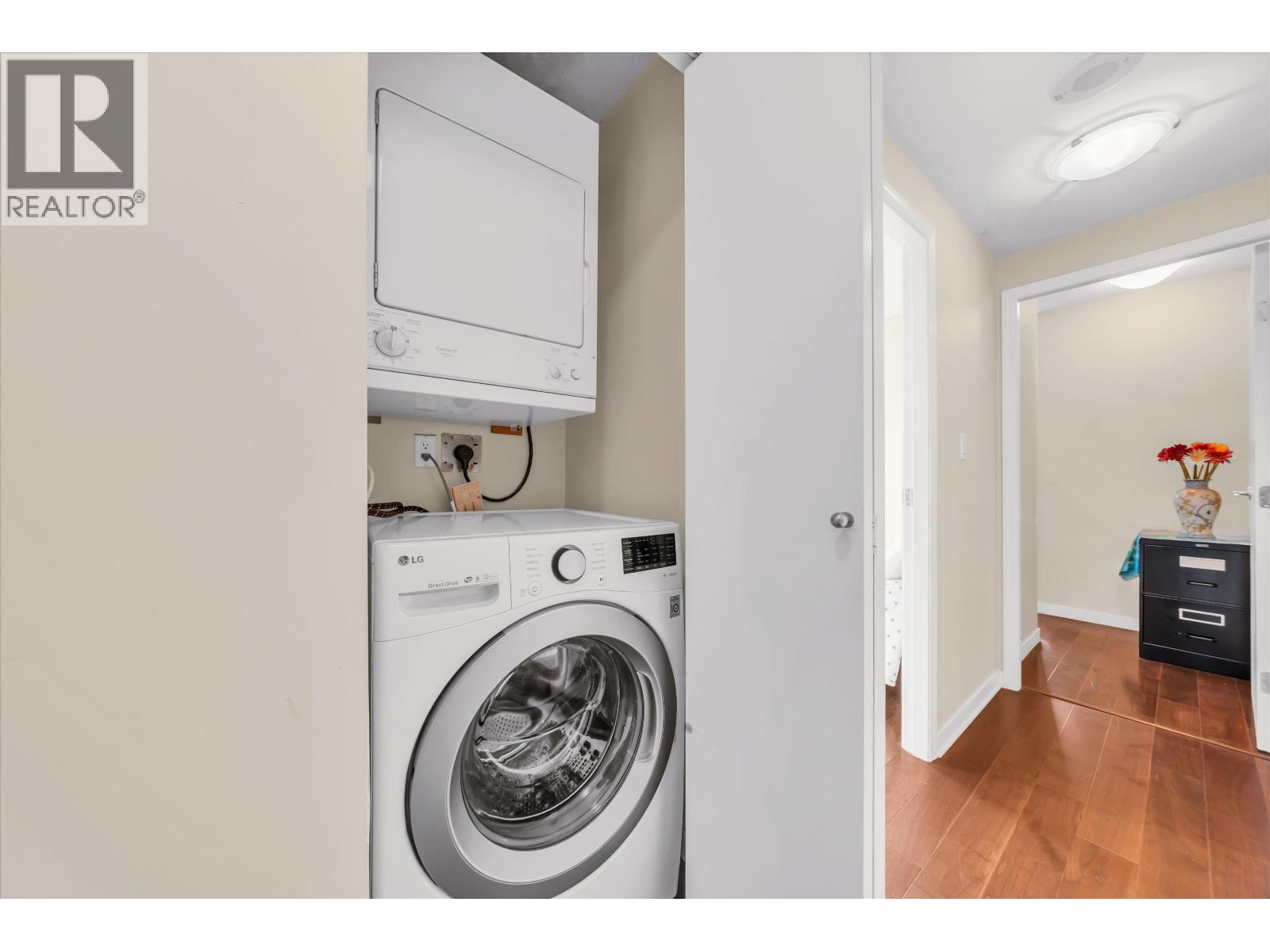 Photo of 2302 1367 ALBERNI STREET 26