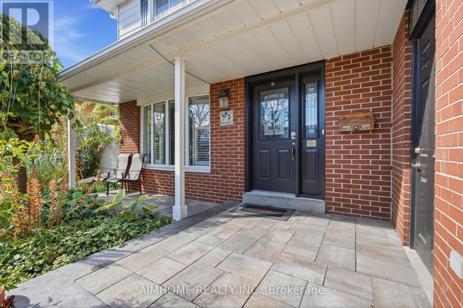 18 HAVILAND DRIVE - 36