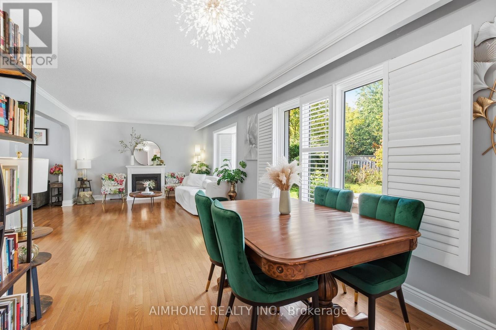 18 HAVILAND DRIVE - 34