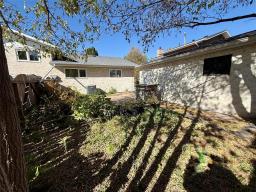 107 Bret Bay, Winnipeg, MB R2G2C3 Photo 14