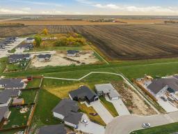 58 Harvest Bay, Blumenort, MB R0A0C1 Photo 40