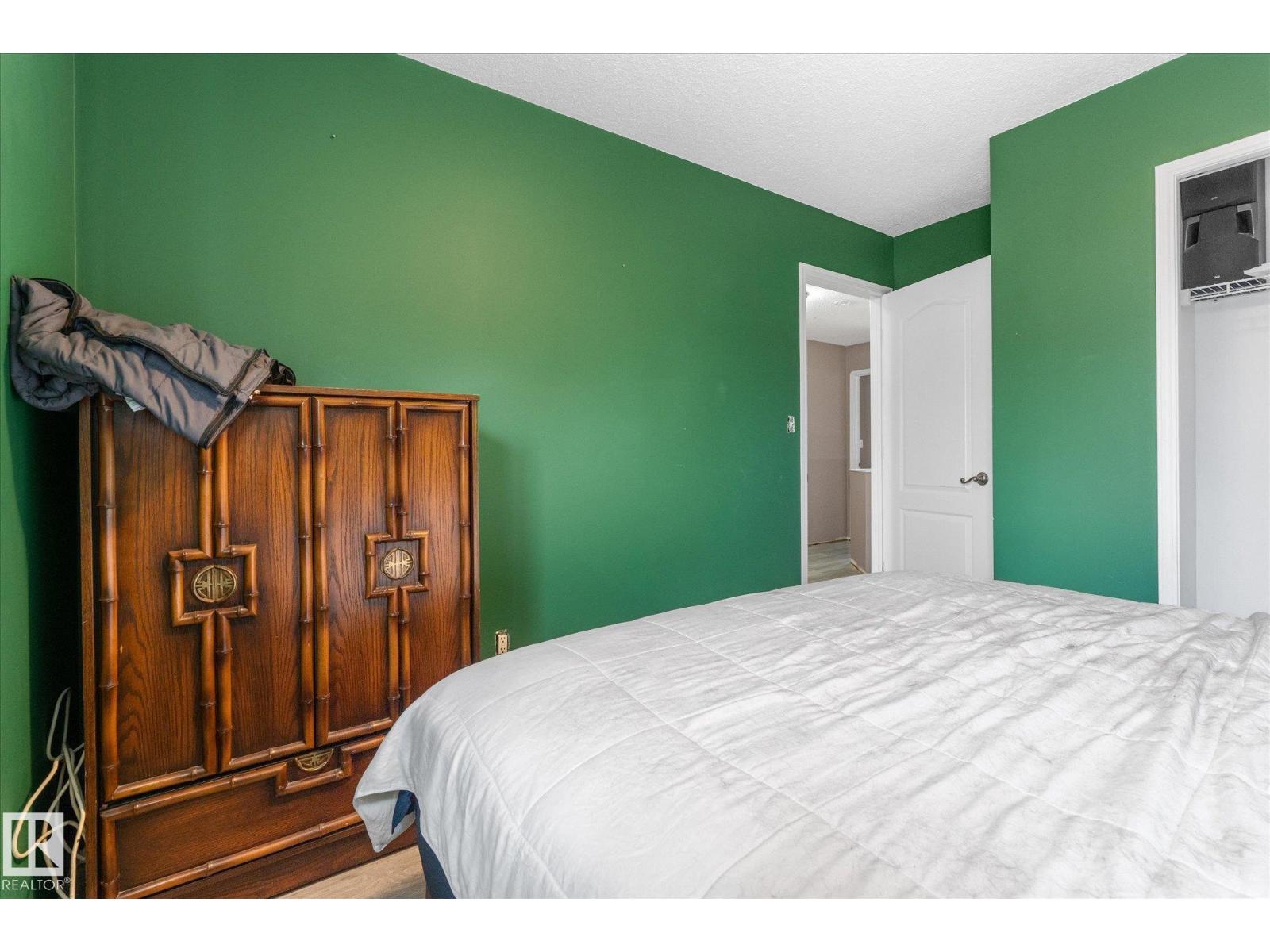 407 BRECKENRIDGE LN NW - 33