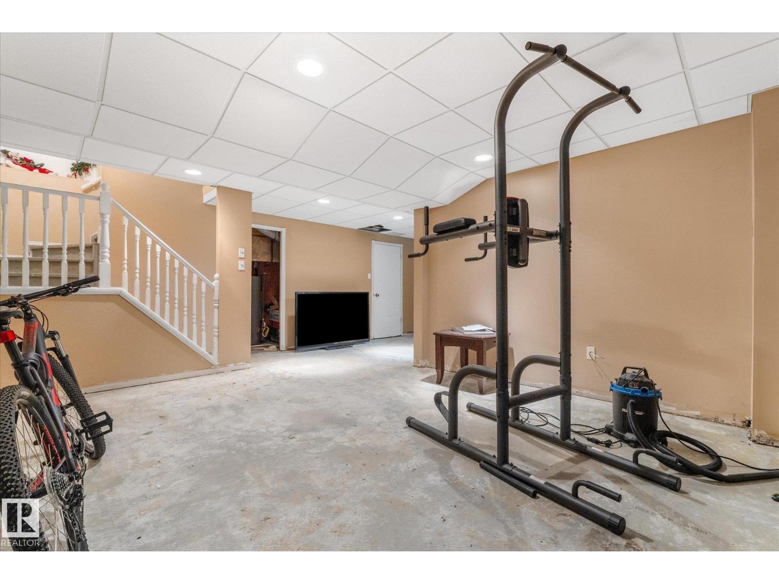 407 BRECKENRIDGE LN NW - 36
