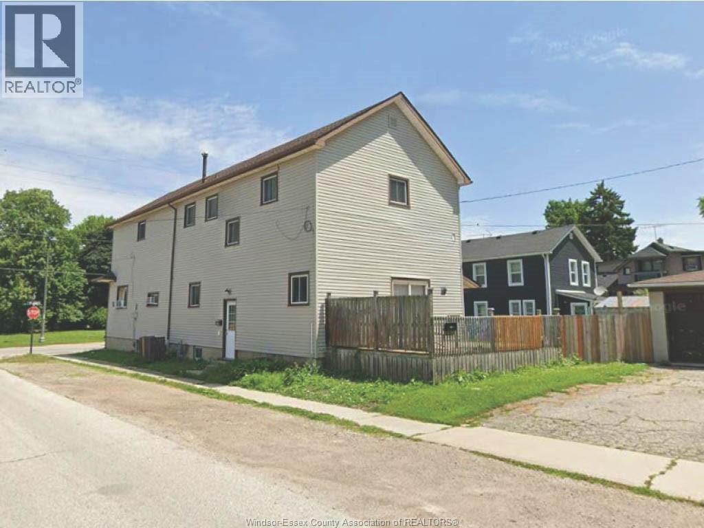 183 SIMCOE STREET, Amherstburg — photo 9