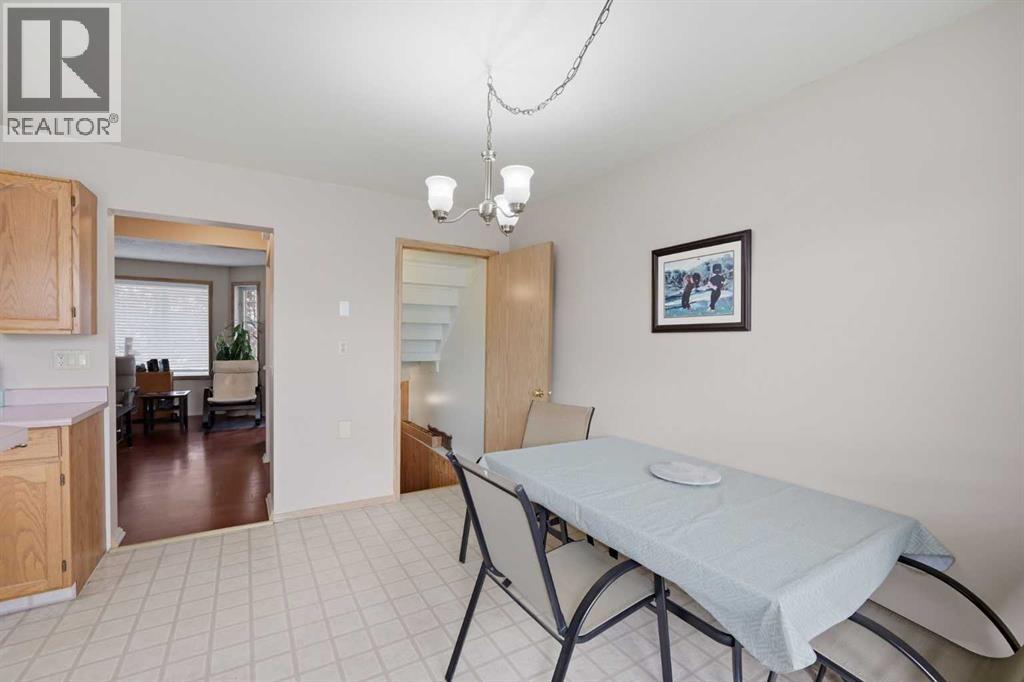 37 Appleside Close SE - 20