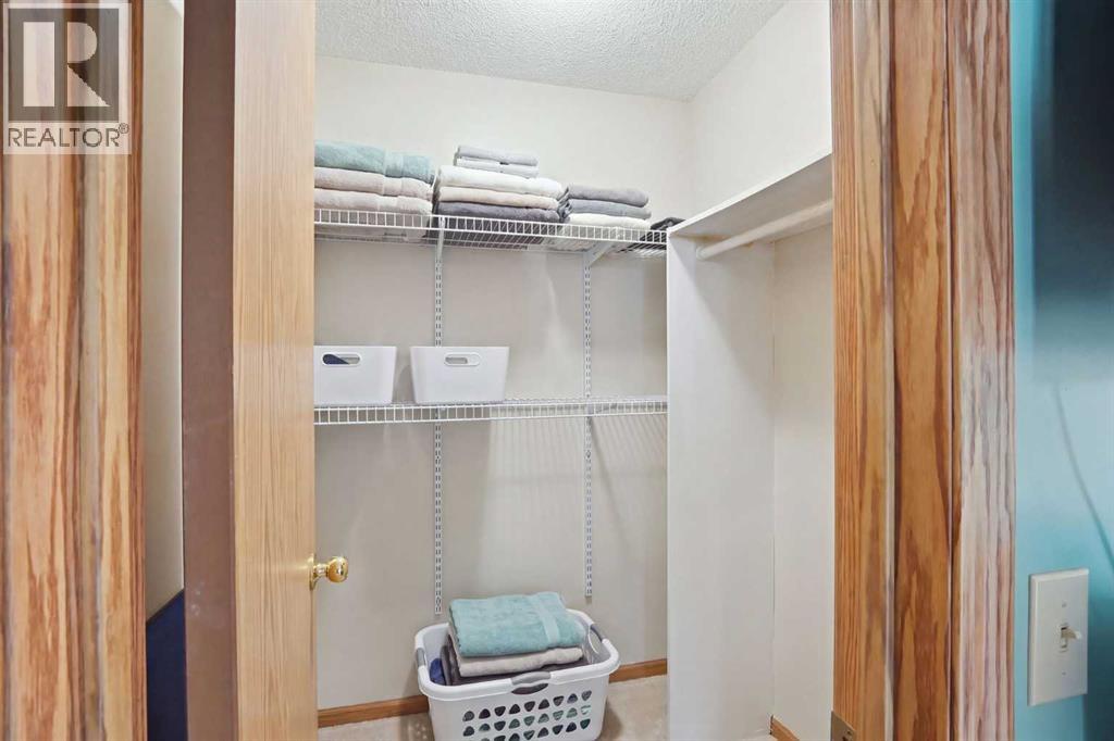37 Appleside Close SE - 24