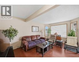 Family room - 37 Appleside Close Se, Calgary, AB T2A7T8 Photo 7