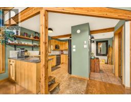 15 Alpine Trail Crescent, Fernie, BC V0B1M5 Photo 14