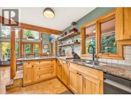 15 Alpine Trail Crescent, Fernie, BC V0B1M5 Photo 18