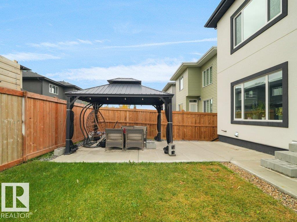 1107 150 AV NW - 65