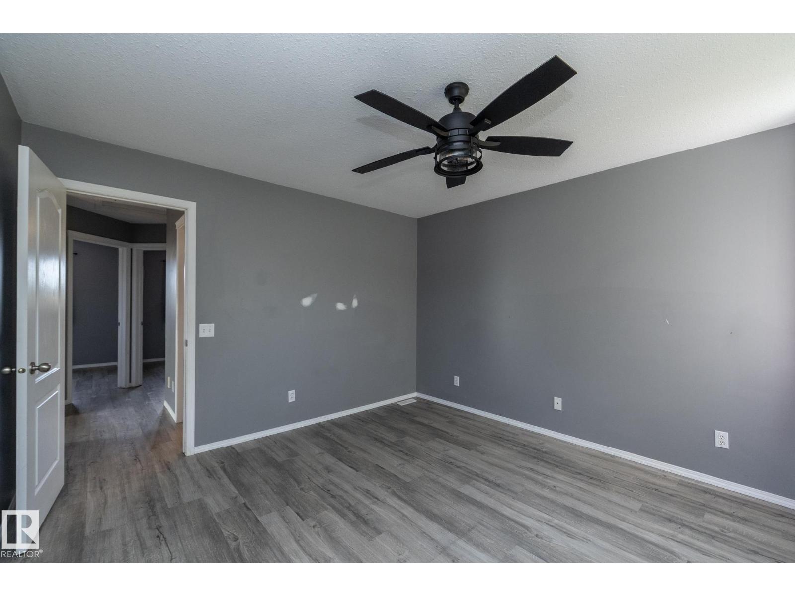 137 MICHIGAN ST - 30